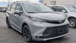 2025 Toyota Sienna Woodland Edition