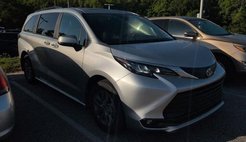 2025 Toyota Sienna XLE 7-Passenger