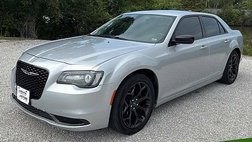 2019 Chrysler 300 Touring