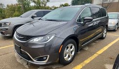 2018 Chrysler Pacifica Hybrid Touring L