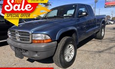 2004 Dodge Dakota Base