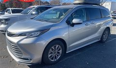 2021 Toyota Sienna XLE