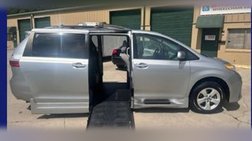 2019 Toyota Sienna 