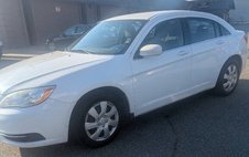 2014 Chrysler 200 LX