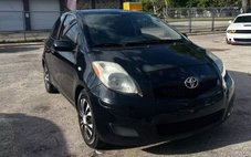 2011 Toyota Yaris Base