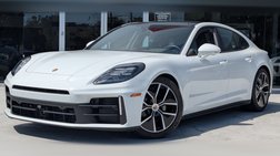2025 Porsche Panamera 4