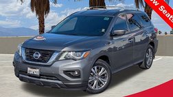 2020 Nissan Pathfinder SV