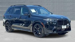 2025 BMW X7 M60i