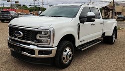 2026 Ford Super Duty F-350 Lariat