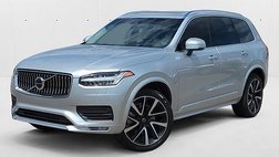 2022 Volvo XC90 T6 Momentum 7-Passenger