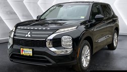 2026 Mitsubishi Outlander ES