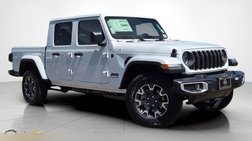 2026 Jeep Gladiator Sahara