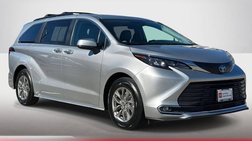 2024 Toyota Sienna XLE
