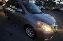 2014 Nissan Versa 1.6 SL