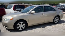 2009 Toyota Camry LE 5-Spd AT