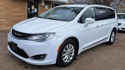 2017 Chrysler Pacifica Touring L FWD