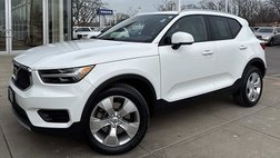 2020 Volvo XC40 T5 Momentum