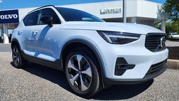2026 Volvo XC40 B5 Plus