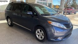 2016 Toyota Sienna LE
