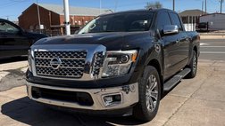 2017 Nissan Titan SL