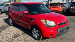2011 Kia Soul +