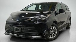 2023 Toyota Sienna XLE