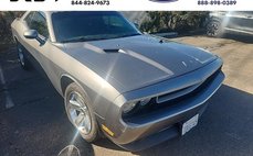 2011 Dodge Challenger SE