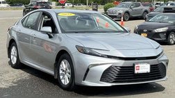 2025 Toyota Camry LE FWD
