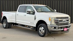 2017 Ford Super Duty F-350 Lariat