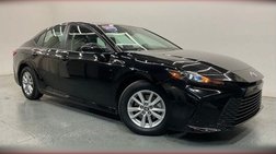 2025 Toyota Camry LE FWD
