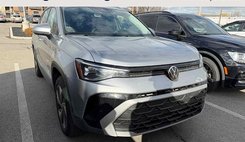 2025 Volkswagen Taos SE 4Motion