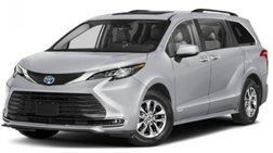 2022 Toyota Sienna XLE