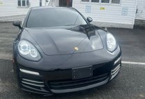 2016 Porsche Panamera 4