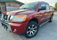 2014 Nissan Titan SV