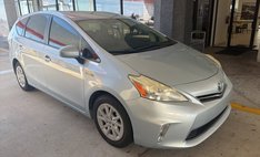 2014 Toyota Prius v Two