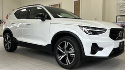 2024 Volvo XC40 XC40 Core, B5 AWD Gas (mild hybrid), Gasoline, Dark