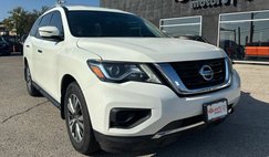 2020 Nissan Pathfinder S