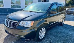 2016 Chrysler Town and Country Touring