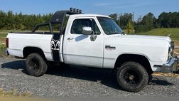1992 Dodge RAM 150 LE