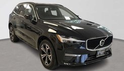 2022 Volvo XC60 B5 Momentum