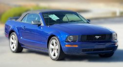 2005 Ford Mustang Deluxe
