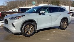 2022 Toyota Highlander Hybrid Bronze Edition