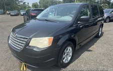 2010 Chrysler Town and Country LX