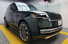 2025 Land Rover Range Rover P530 SE