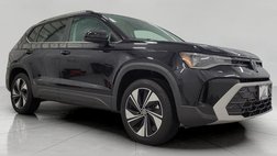 2025 Volkswagen Taos SE 4Motion