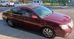 2010 Toyota Avalon XLS