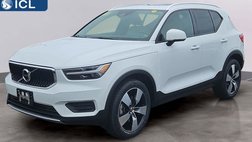 2020 Volvo XC40 T5 Momentum