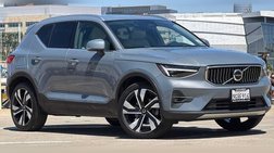 2023 Volvo XC40 B5 Ultimate Bright Theme