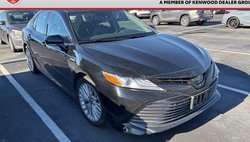 2020 Toyota Camry Hybrid XLE