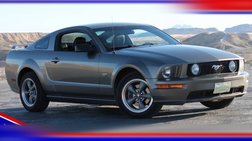 2005 Ford Mustang GT Premium